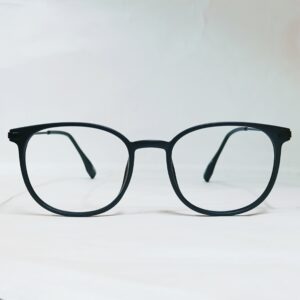 Sleek Black Round Eyeglasses with Lightweight Modern Design
