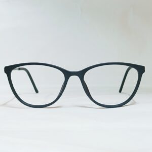 Classic Black Cat-Eye Eyeglasses | Lightweight Elegant Full-Rim Frame